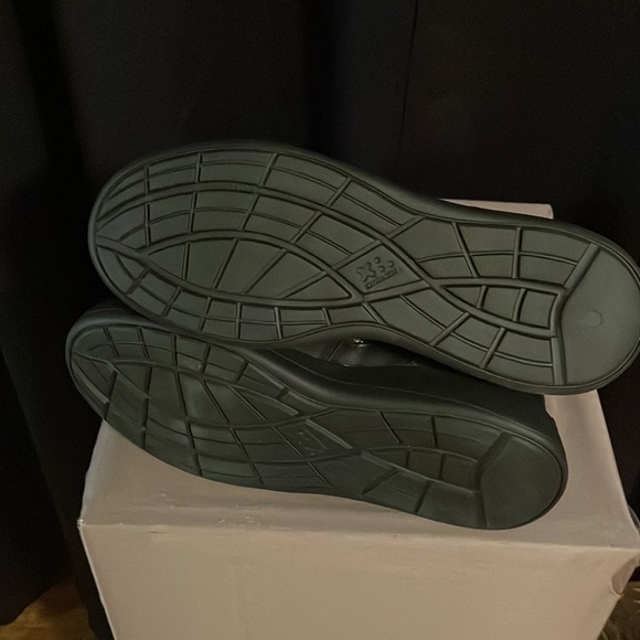 Red wing women’s zip up leather boots size 7D - Picture 7 of 10